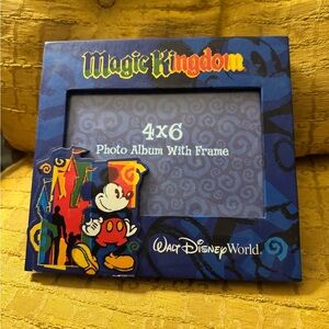 Magic Kingdom 4x6 Photo Album Disney Mickey Mouse